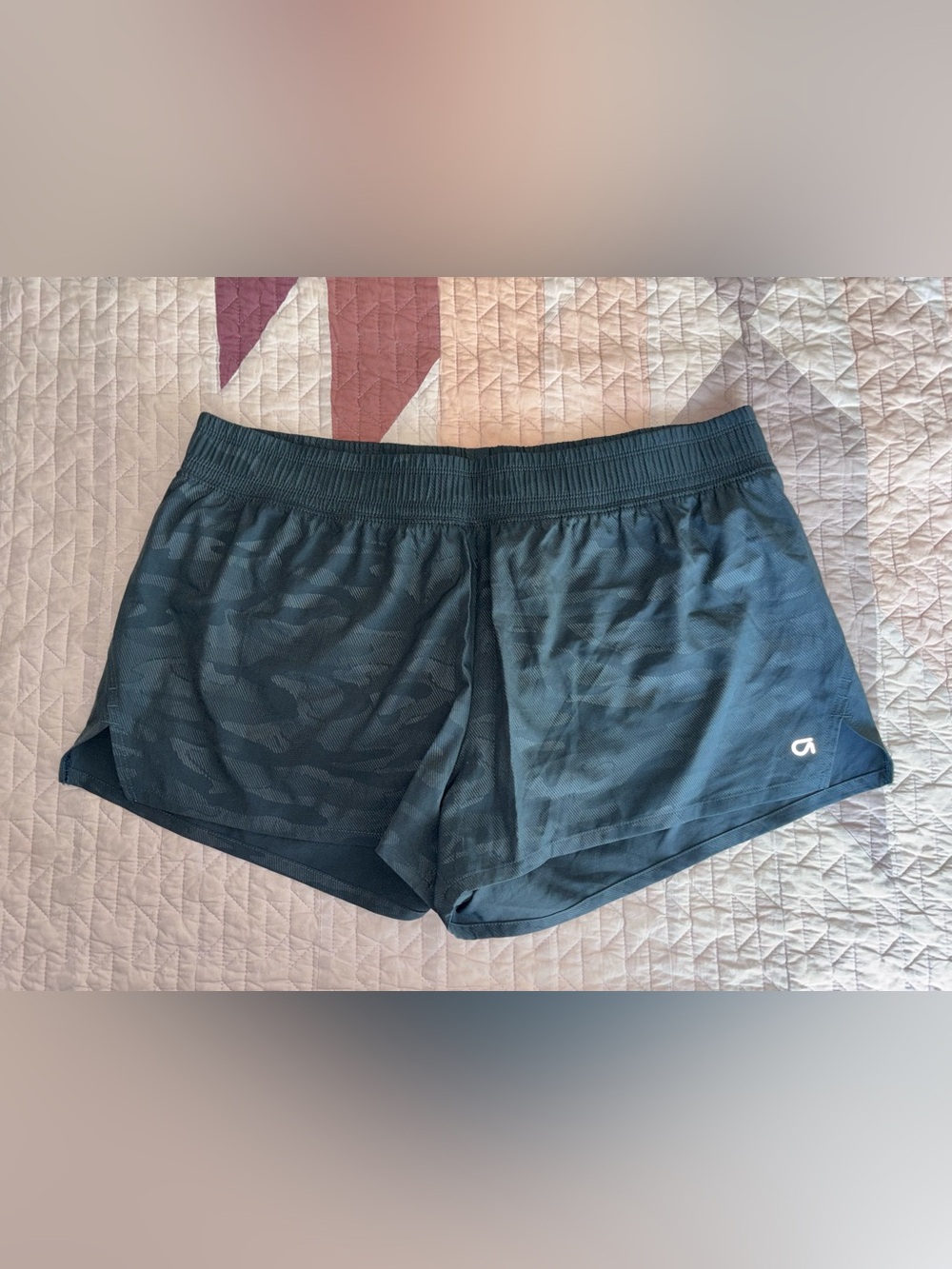 New Gap Fit Green Camo Print Running Shorts Sz L